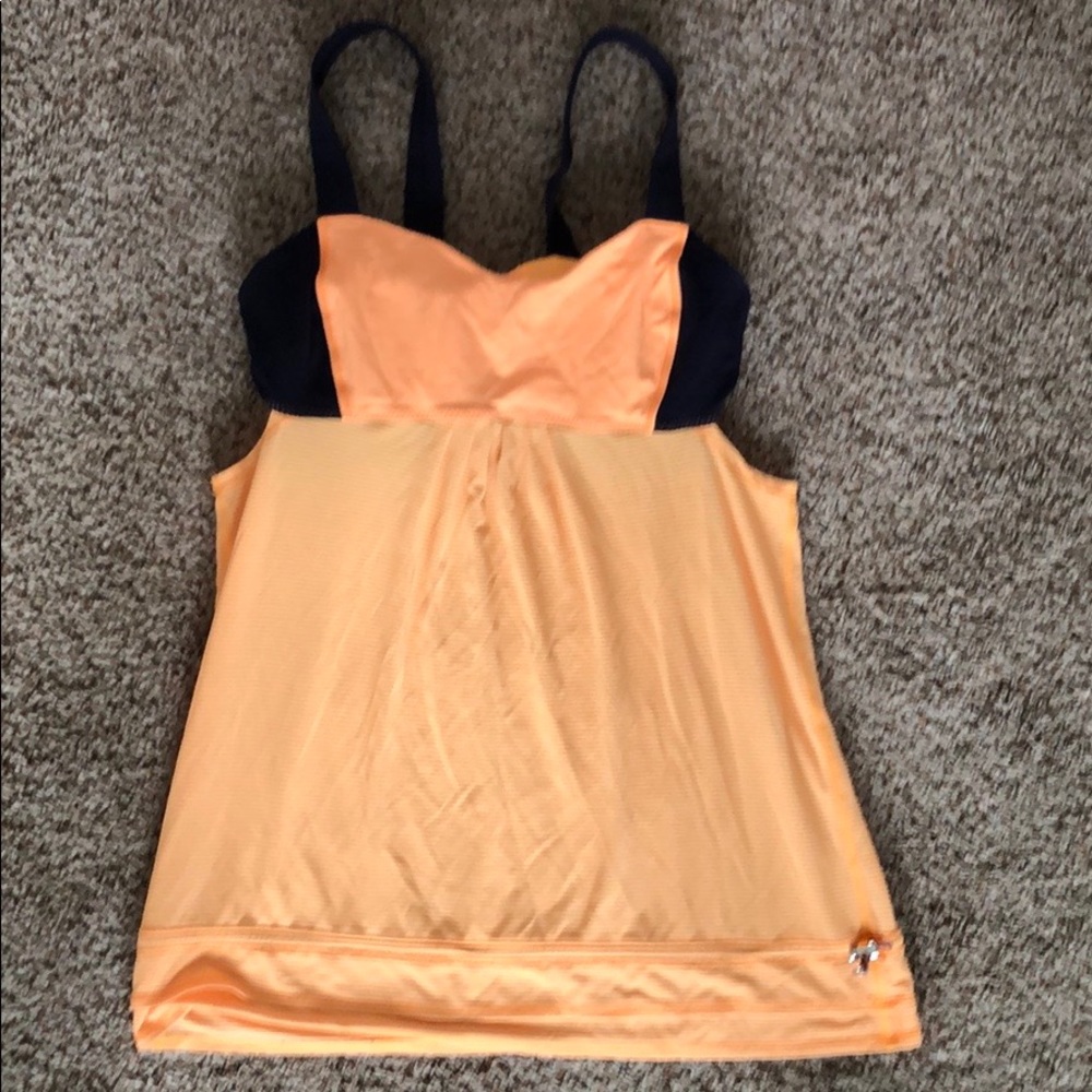 LuluLemon tank size 6
